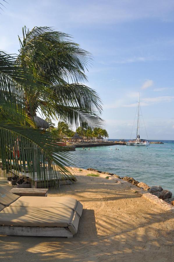 Hibiscus Beach House Jan Thiel Esterno foto