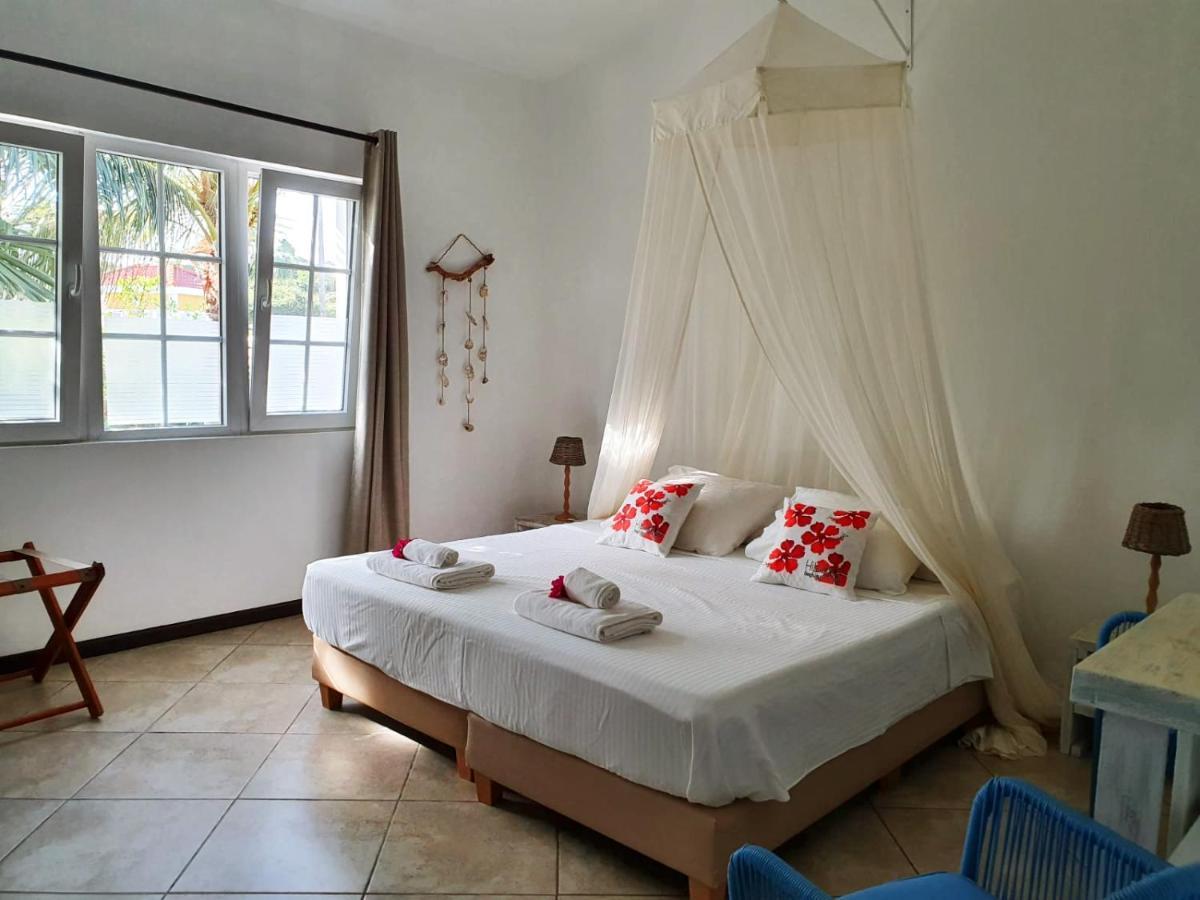 Hibiscus Beach House Jan Thiel Esterno foto