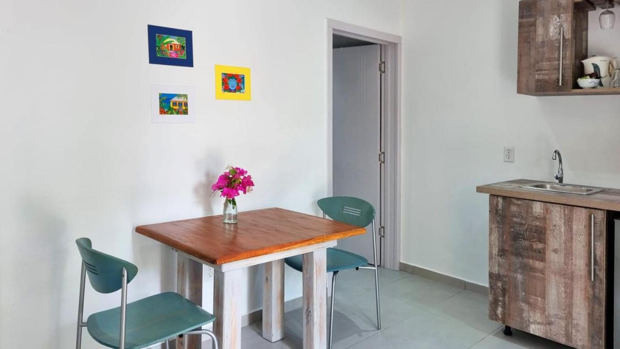 Hibiscus Beach House Jan Thiel Esterno foto